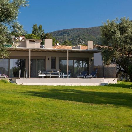 Averto Villas With Private Pool Nydri  Exterior foto