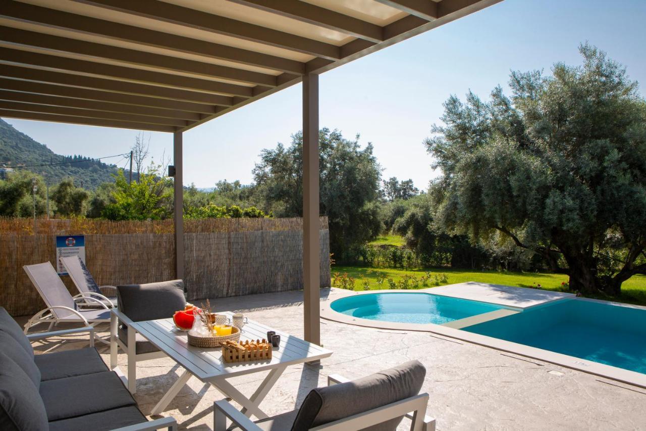 Averto Villas With Private Pool Nydri  Exterior foto
