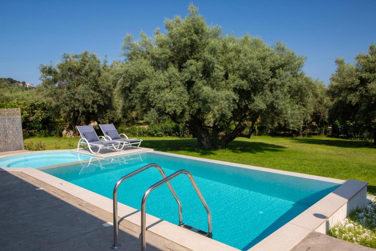 Averto Villas With Private Pool Nydri  Exterior foto