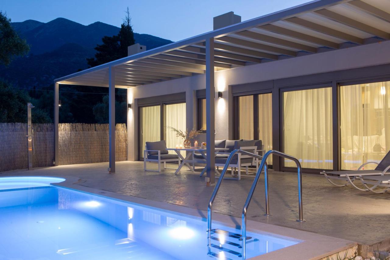 Averto Villas With Private Pool Nydri  Exterior foto